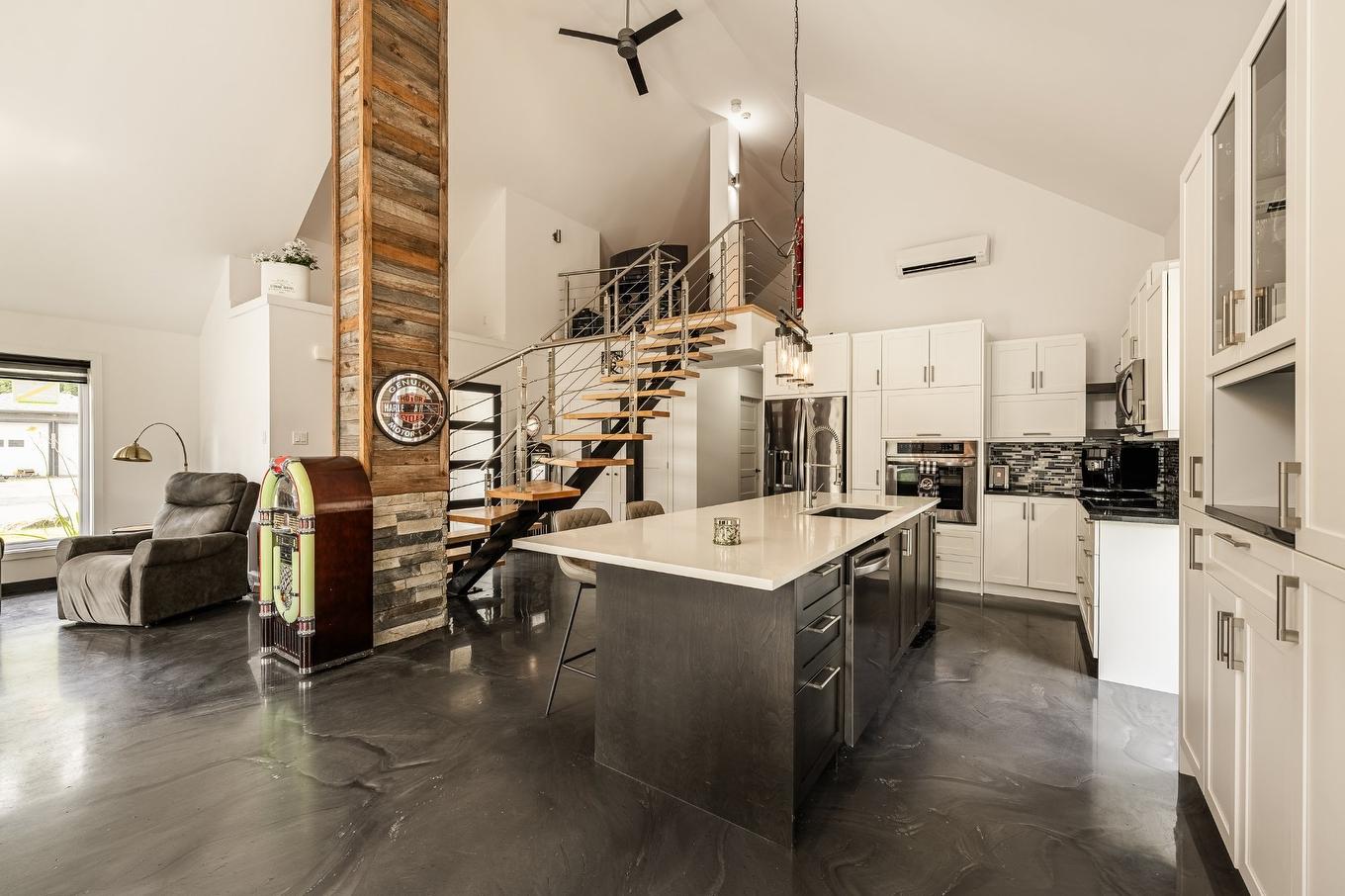 Kitchen - 470 Rue Arthur-Priem, Saint-Roch-De-Richelieu, QC - Indoor Photo Showing Kitchen