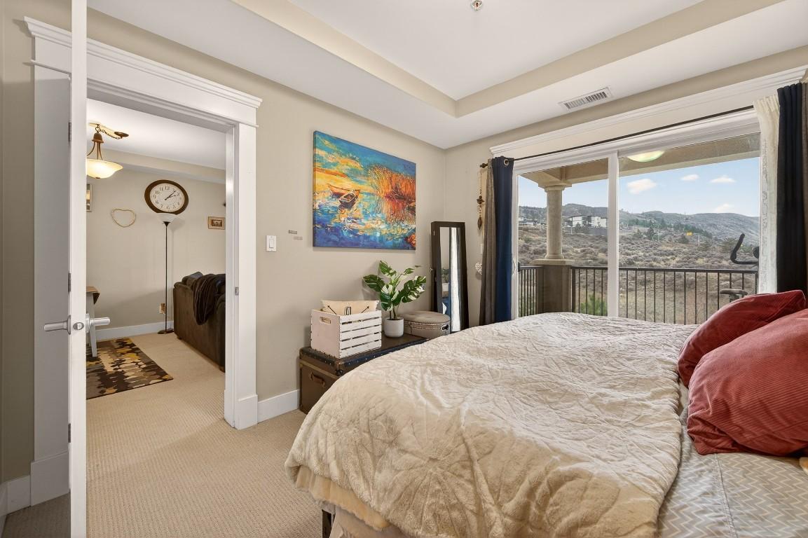 #301-975 Victoria W Street, Kamloops, BC - Indoor Photo Showing Bedroom