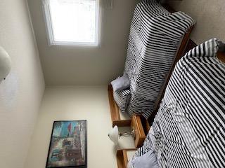 3343 Gordon Drive, Kelowna, BC - Indoor