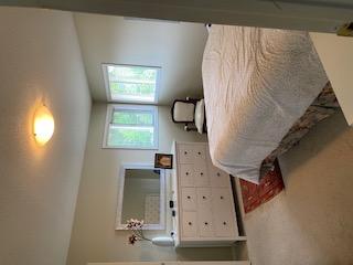 3343 Gordon Drive, Kelowna, BC - Indoor Photo Showing Other Room