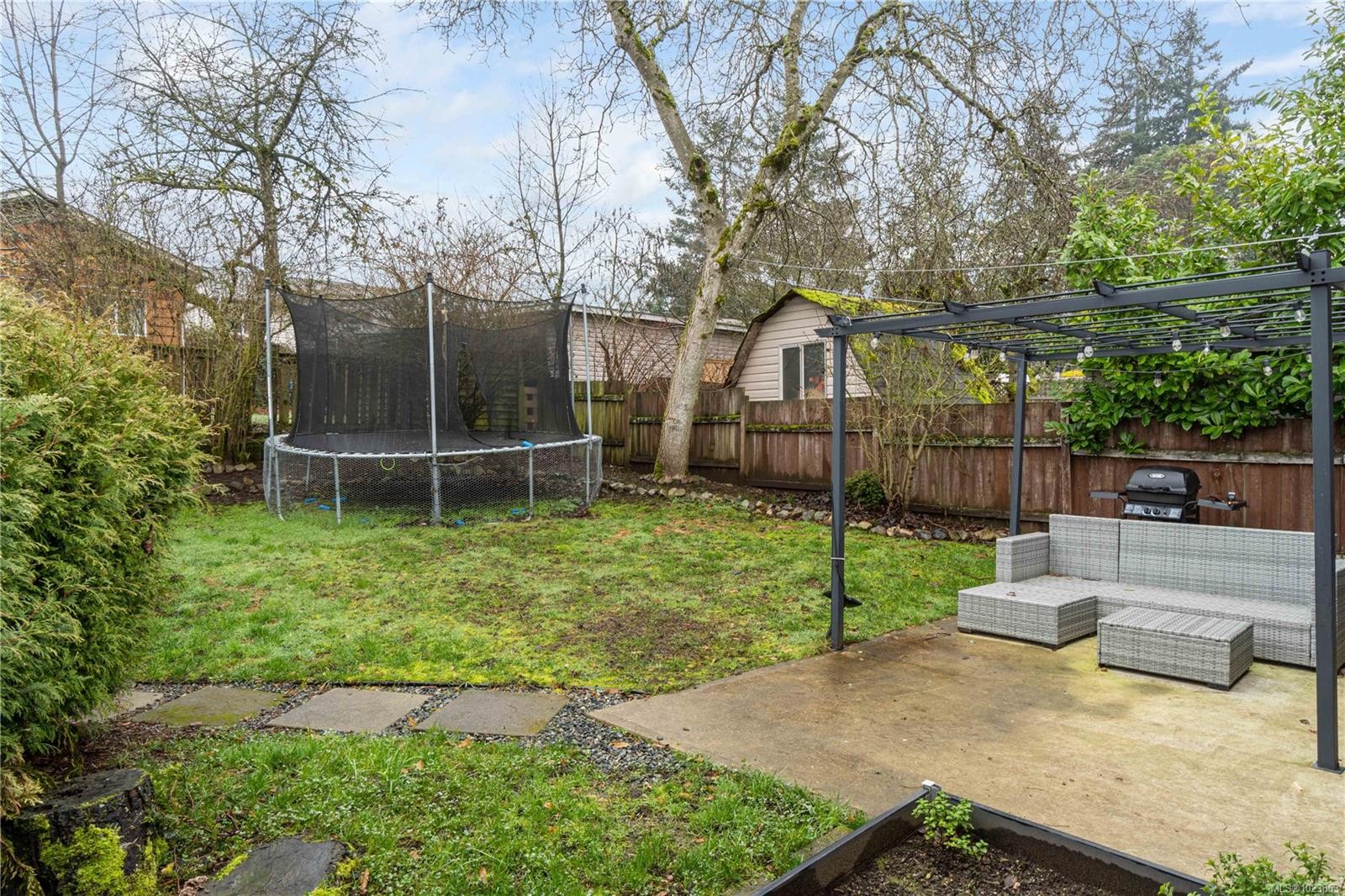 759 Cadogan St, Nanaimo, BC