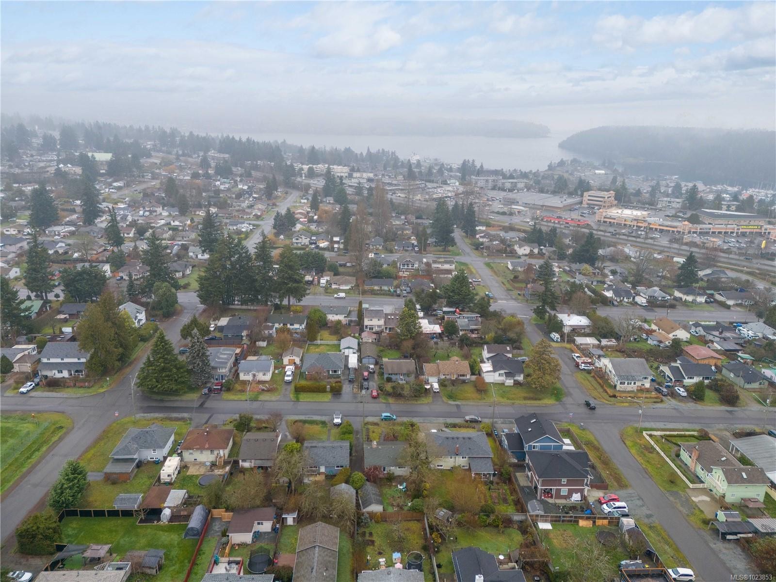 759 Cadogan St, Nanaimo, BC