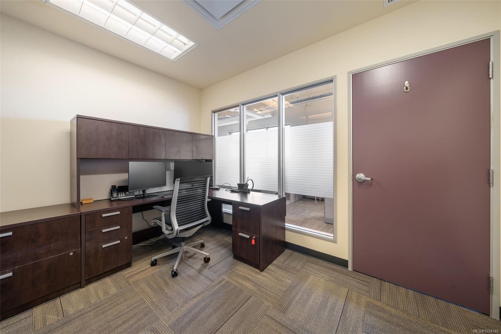 300-305-388 Harbour Rd, Victoria, BC