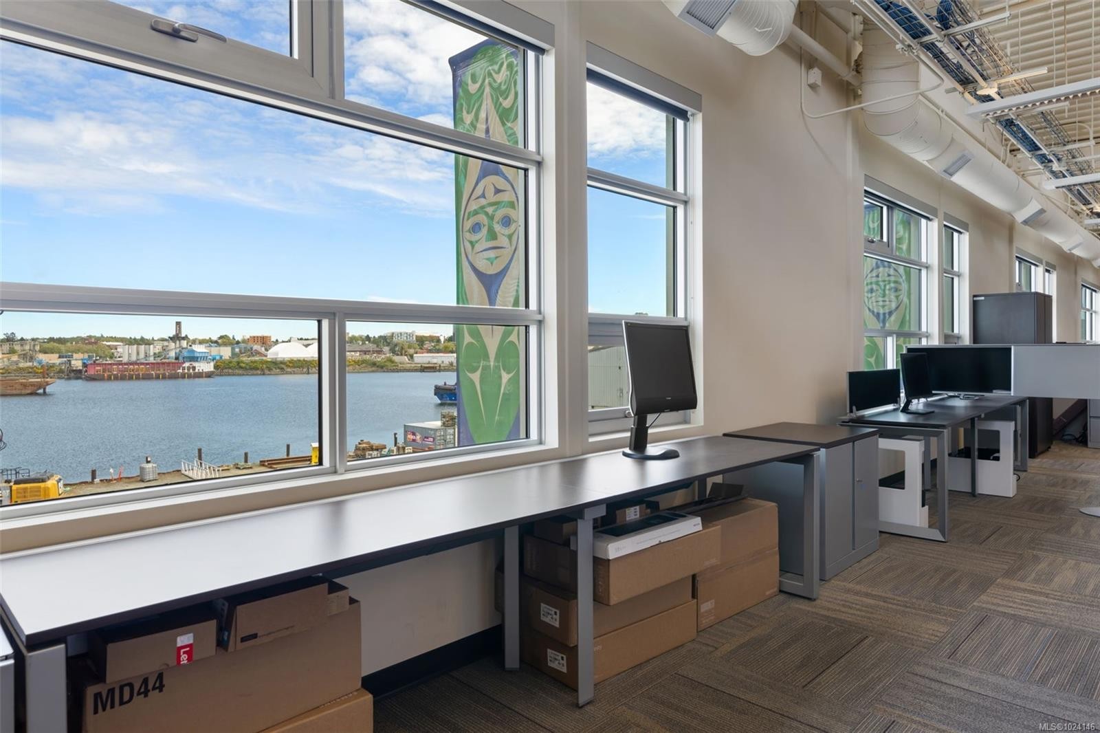 300-305-388 Harbour Rd, Victoria, BC