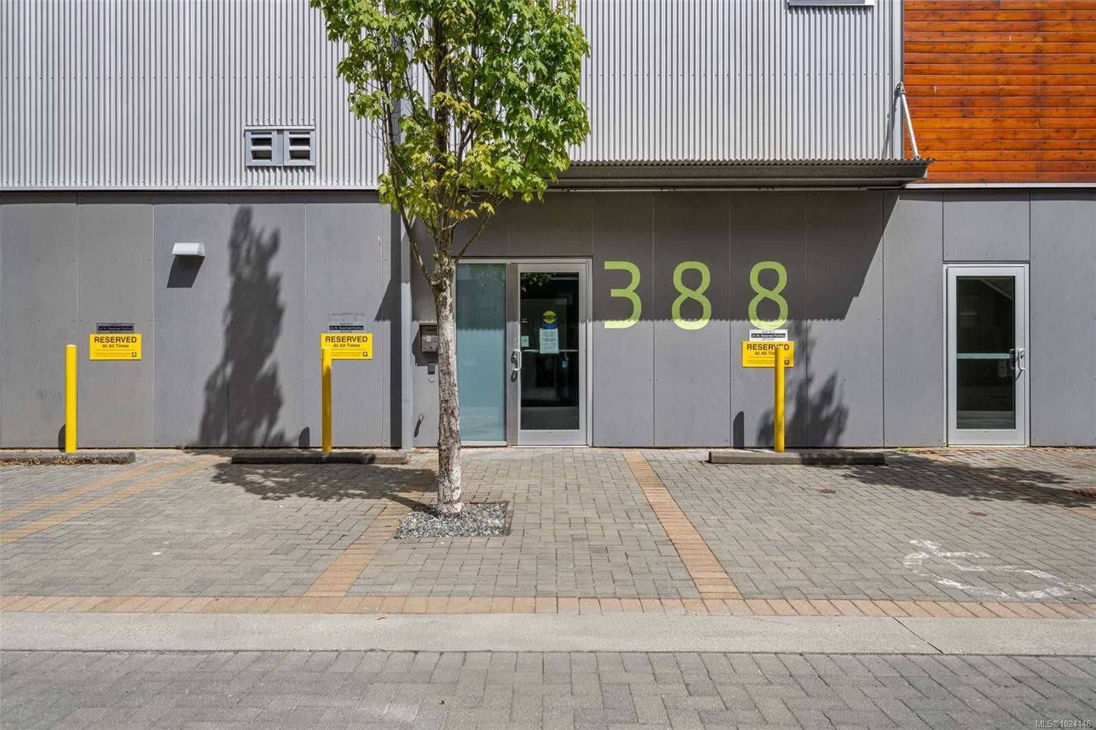 300-305-388 Harbour Rd, Victoria, BC