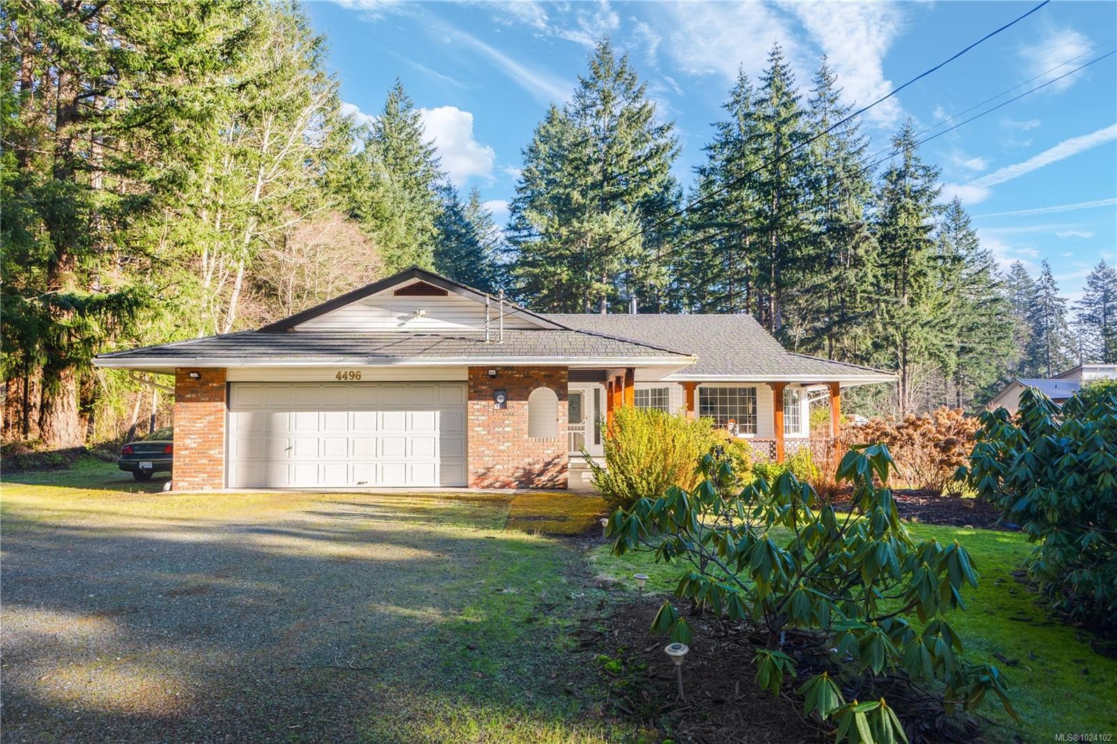 4496 Gary Lane, Campbell River, BC