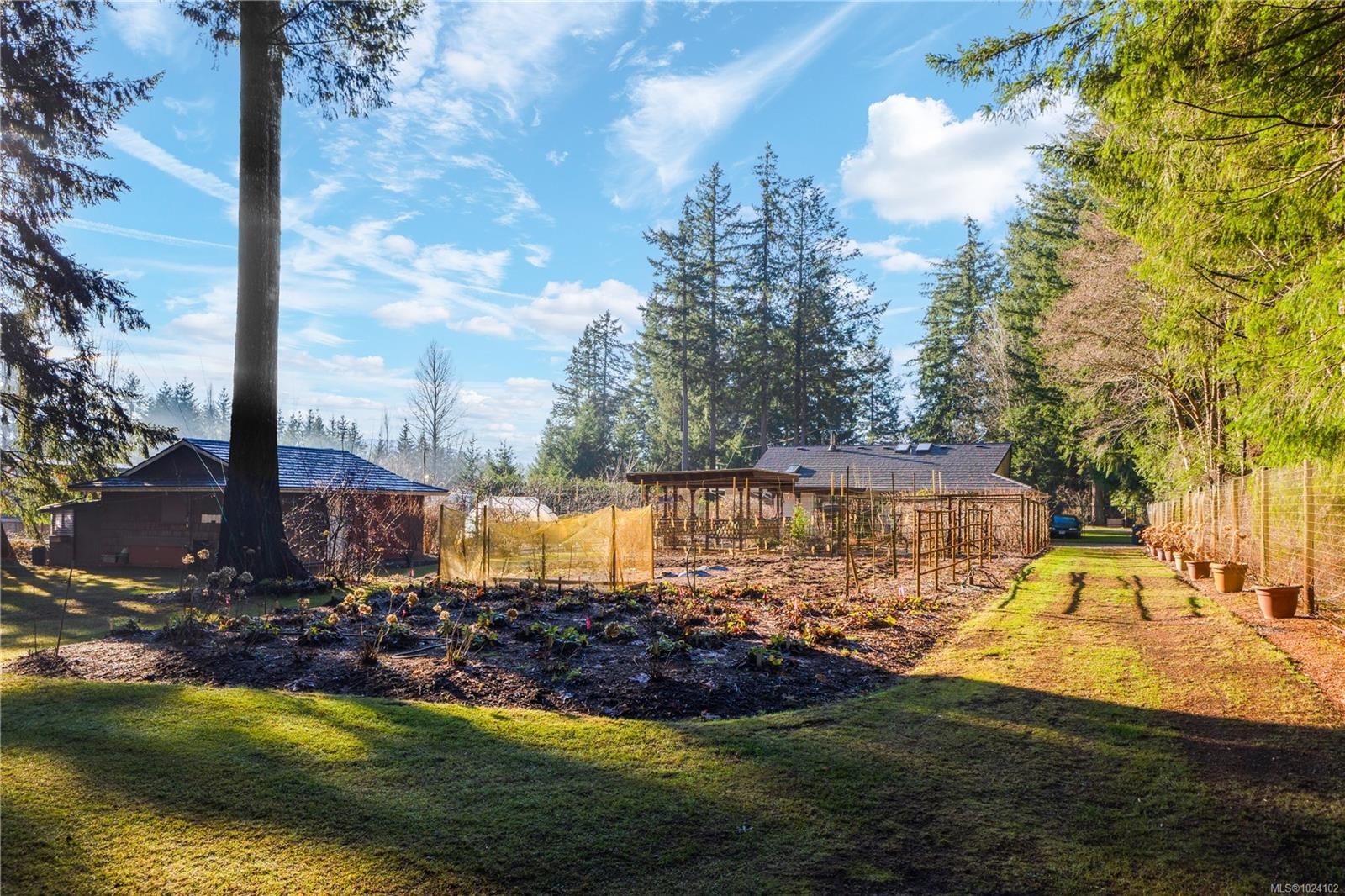 4496 Gary Lane, Campbell River, BC