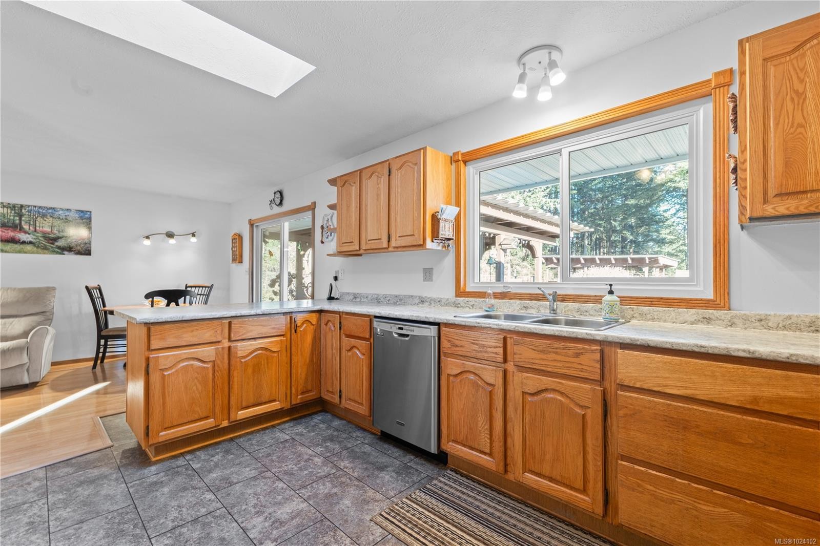 4496 Gary Lane, Campbell River, BC