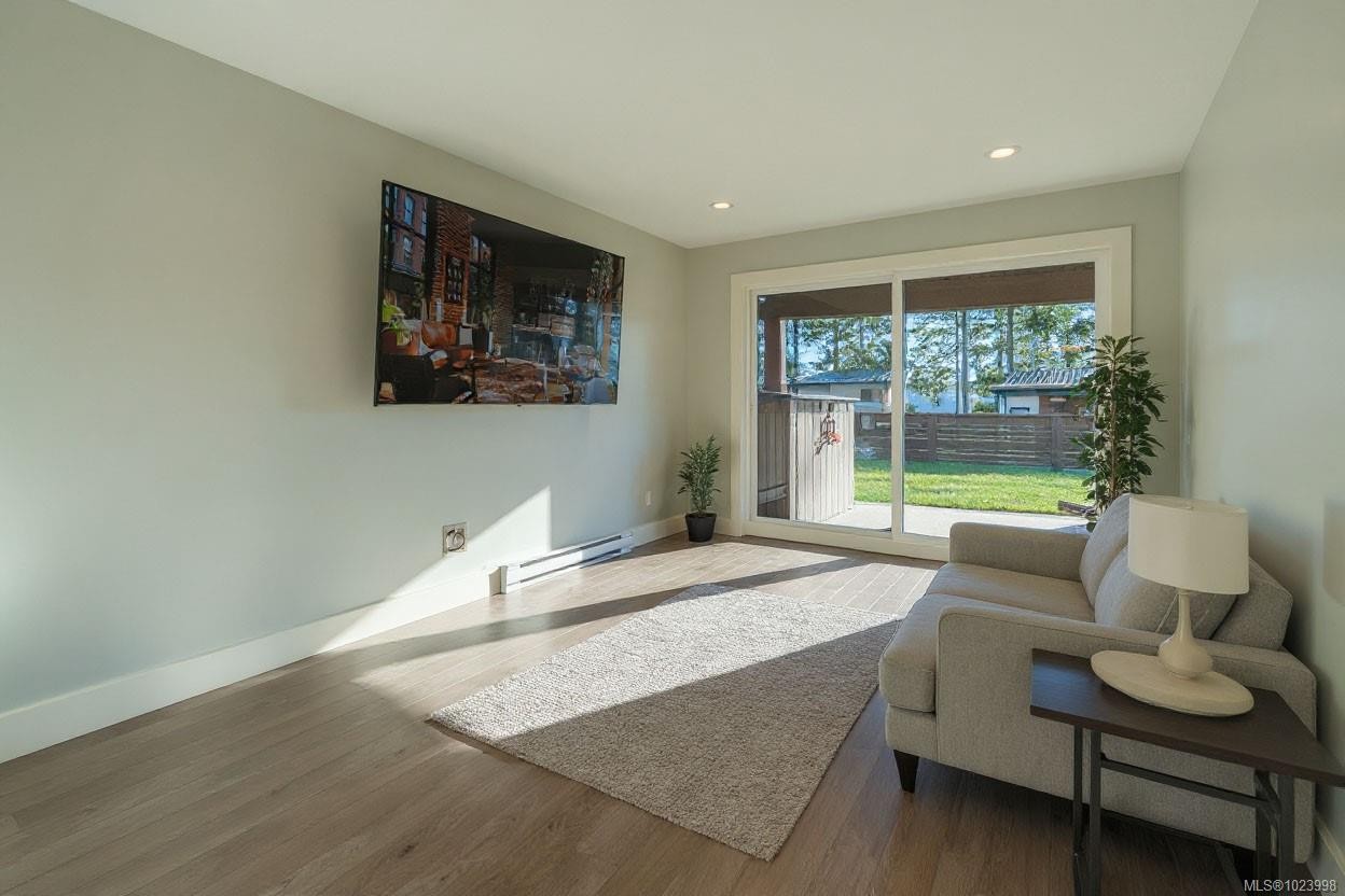 7420 Cottage Way, Lake Cowichan, BC