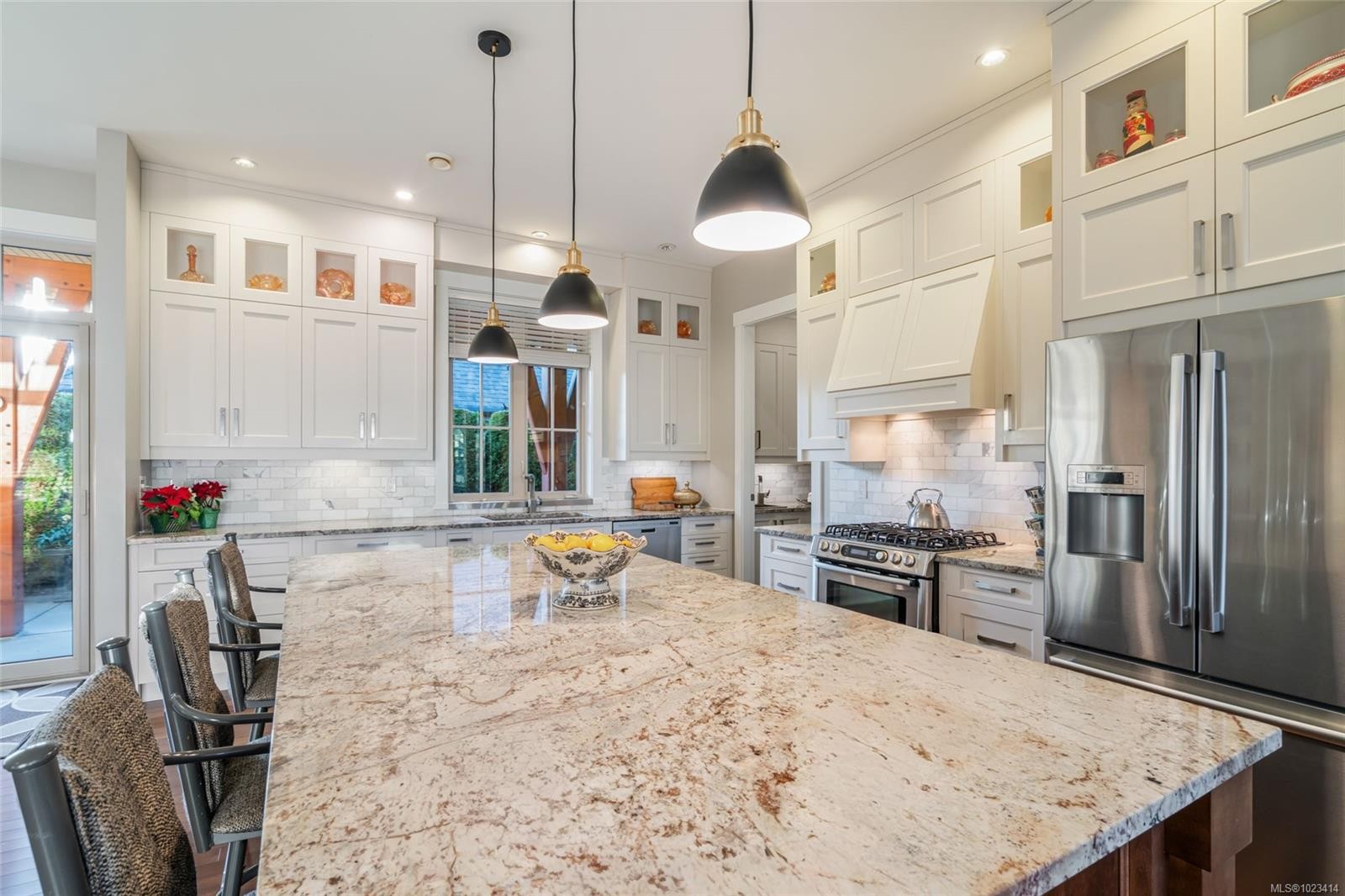 609 Prospect Pointe Dr, French Creek, BC