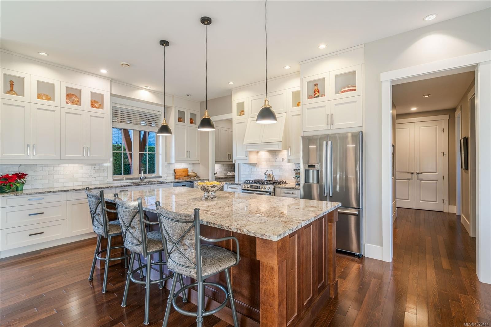 609 Prospect Pointe Dr, French Creek, BC