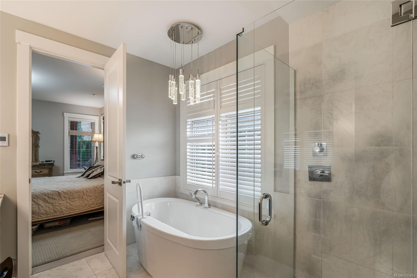 609 Prospect Pointe Dr, French Creek, BC