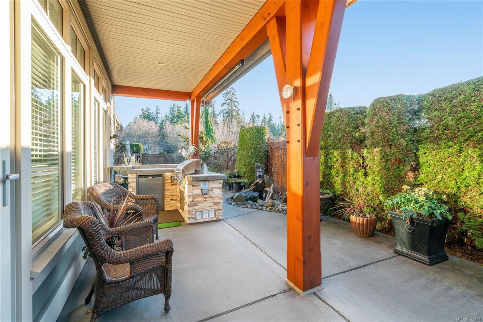 609 Prospect Pointe Dr, French Creek, BC