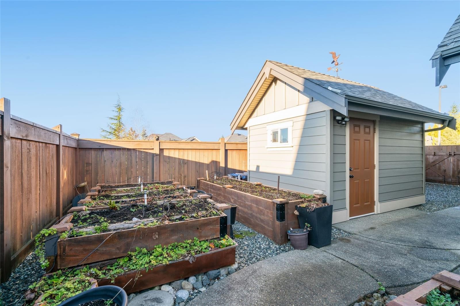 609 Prospect Pointe Dr, French Creek, BC