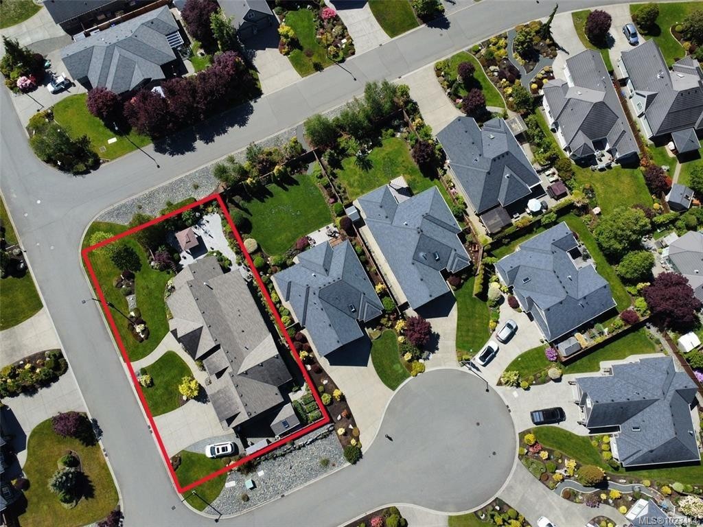 609 Prospect Pointe Dr, French Creek, BC