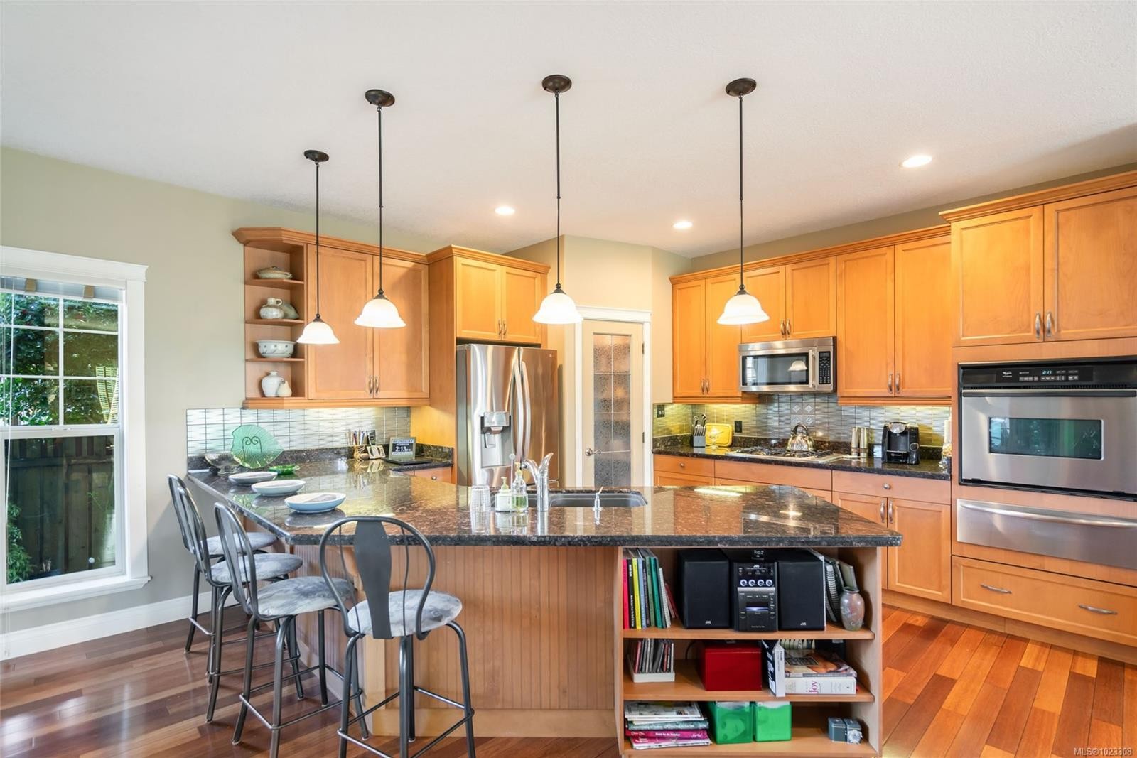 550 Falcon Crt, Parksville, BC