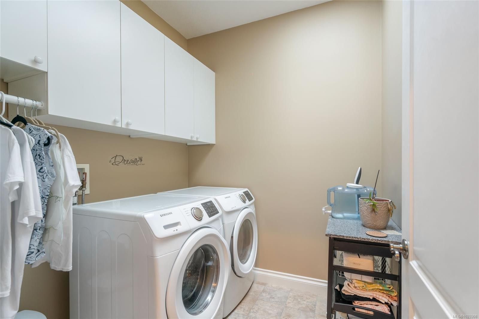 550 Falcon Crt, Parksville, BC