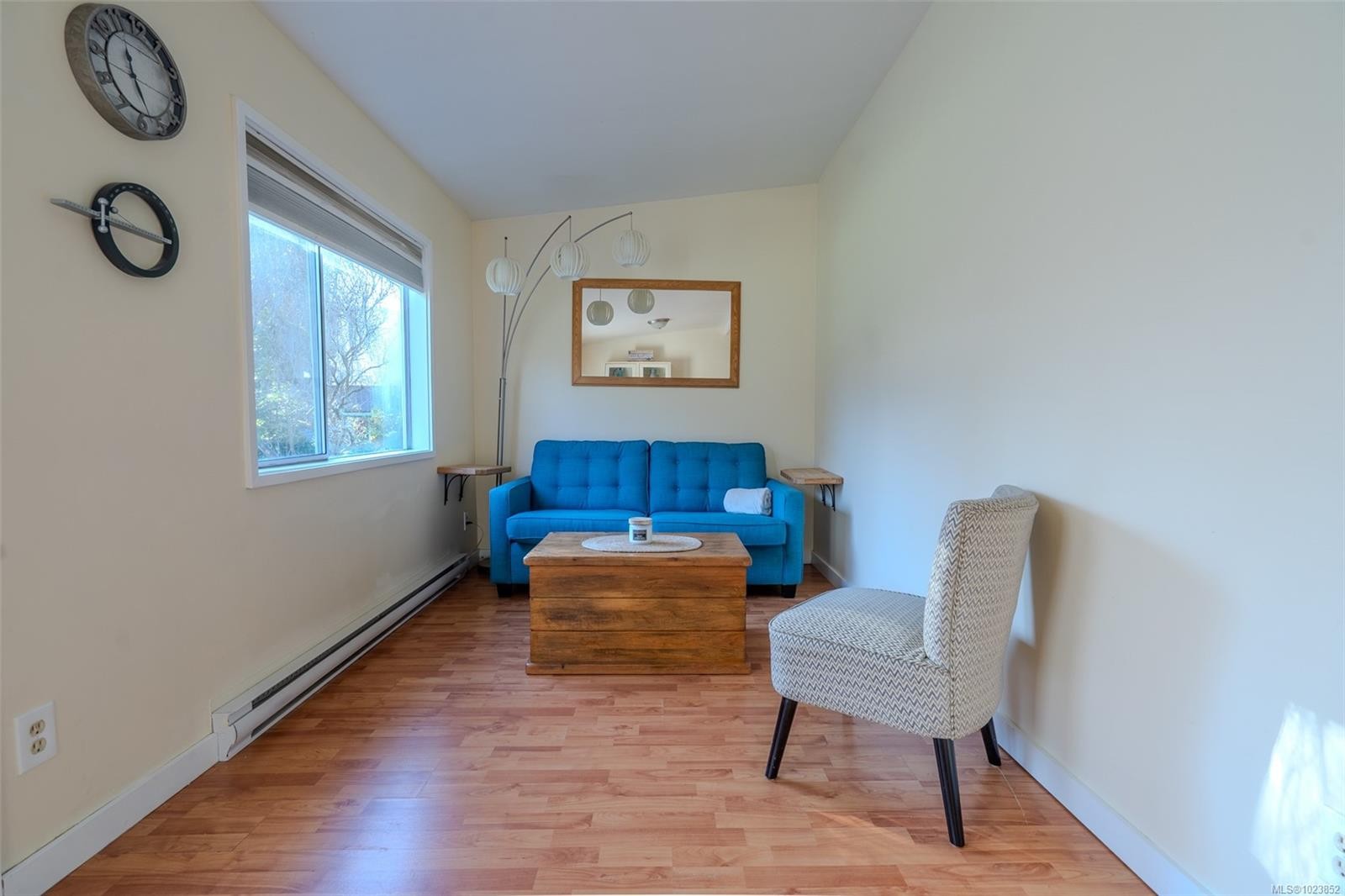 274 Park Dr, Salt Spring, BC - Indoor