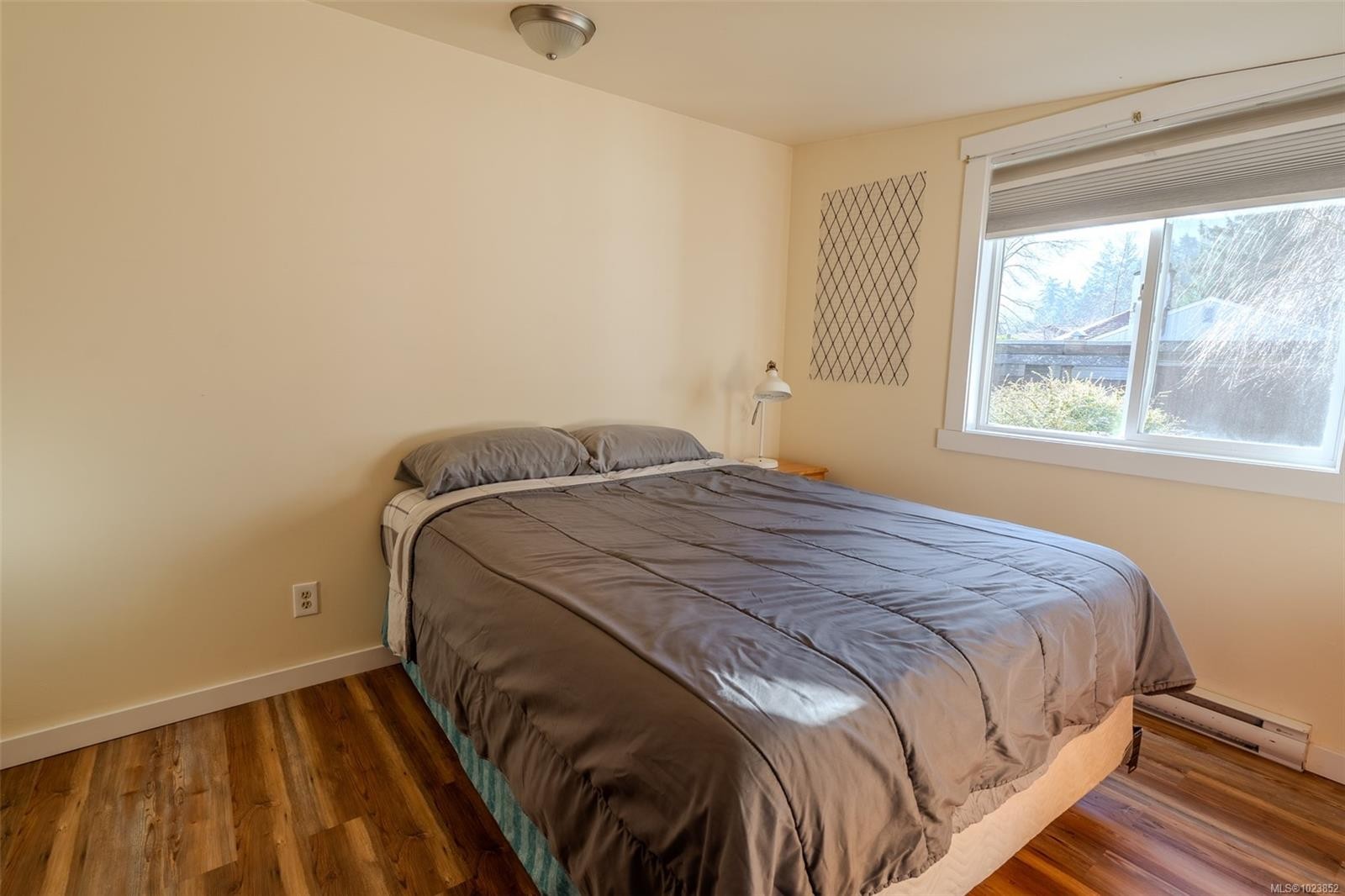 274 Park Dr, Salt Spring, BC - Indoor Photo Showing Bedroom