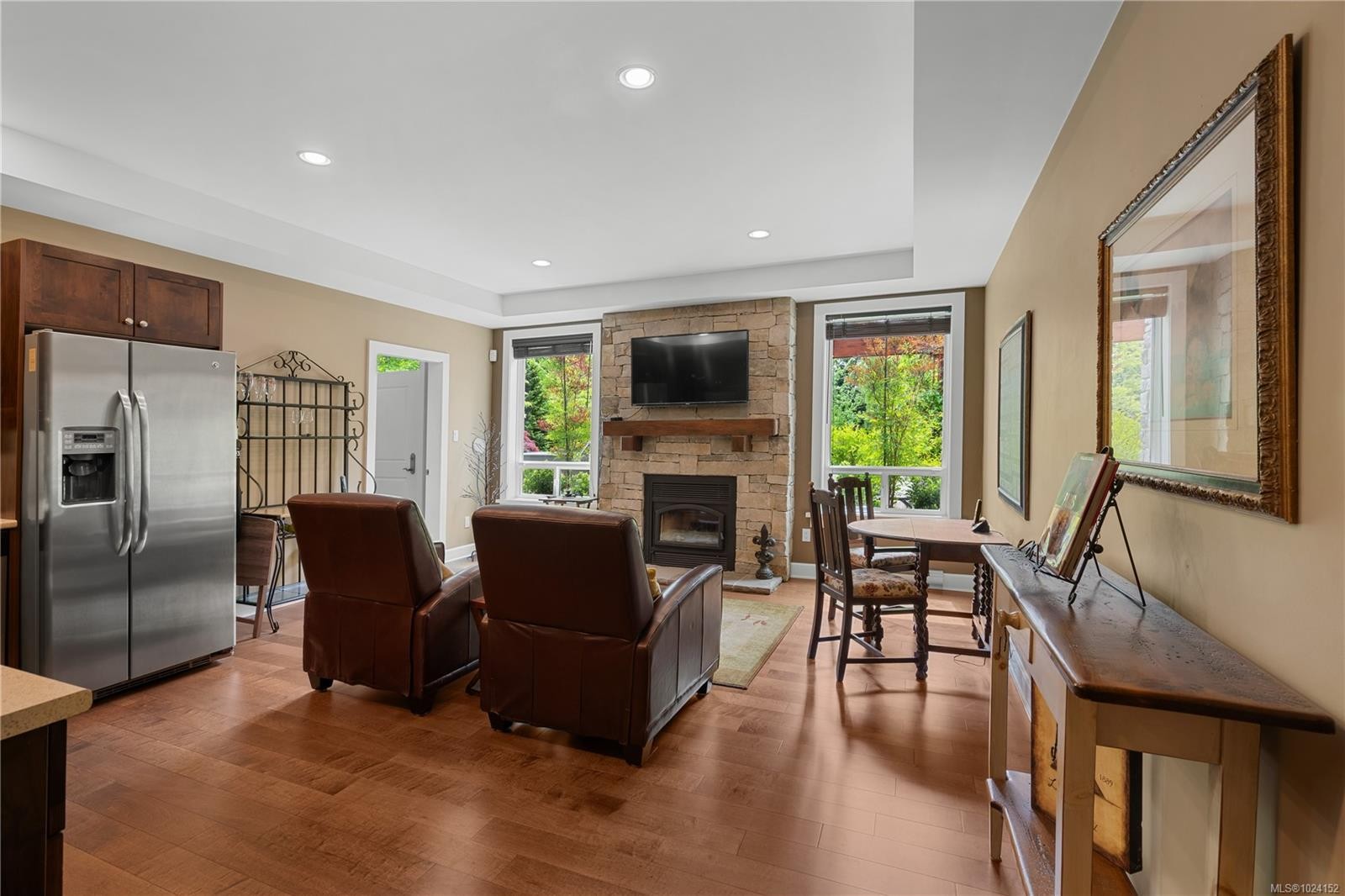 441 Glendower Rd, Saanich, BC