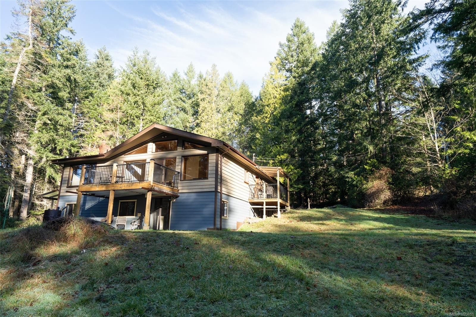121 Thomas Rd, Salt Spring, BC