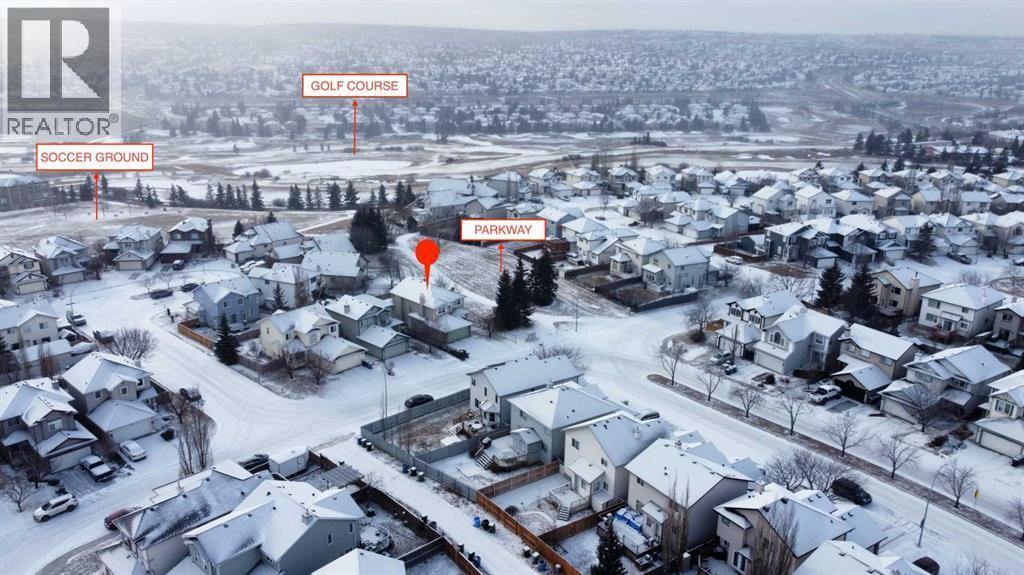 LOCATION! - 7 Country Hills Park Nw, Calgary, AB - Outdoor With View