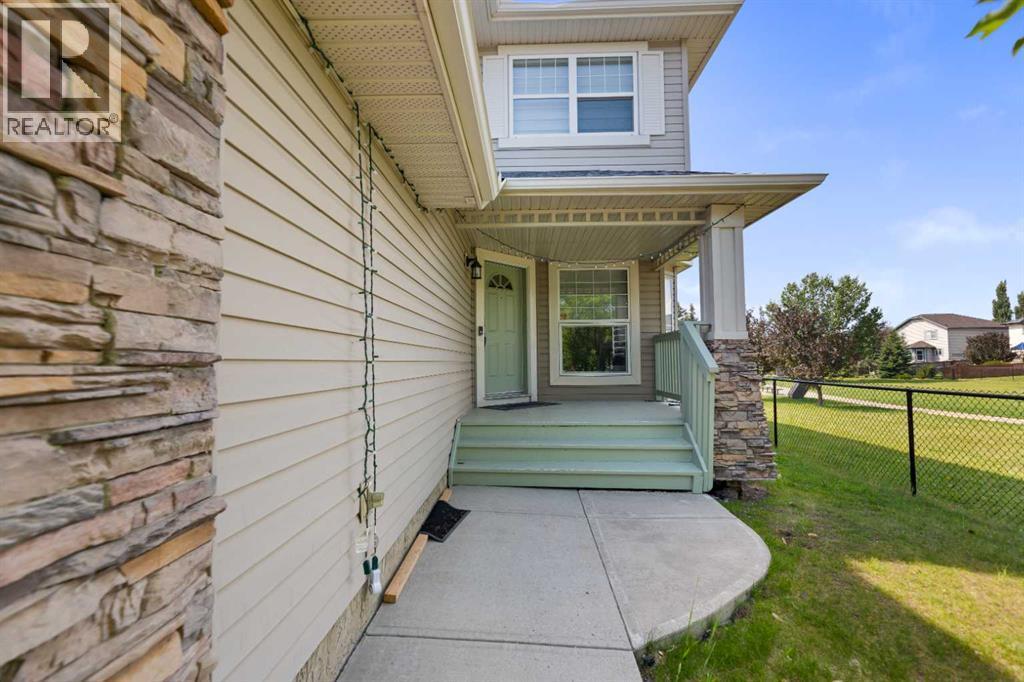 Exterior Enteracne - 7 Country Hills Park Nw, Calgary, AB - Outdoor With Exterior