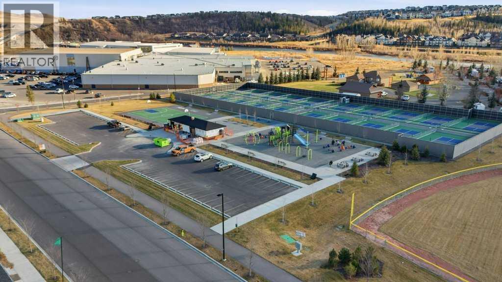 102, 156 Park Street, Cochrane, AB - Outdoor With View