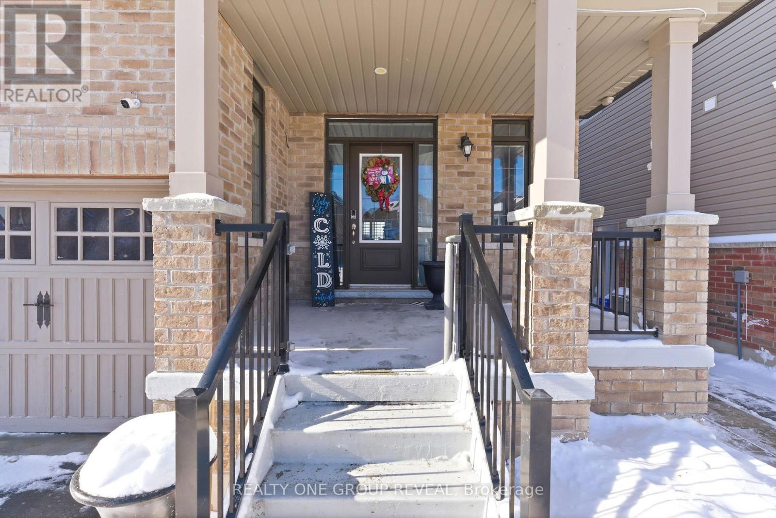 238 Crombie Street, Clarington, ON - Outdoor With Deck Patio Veranda