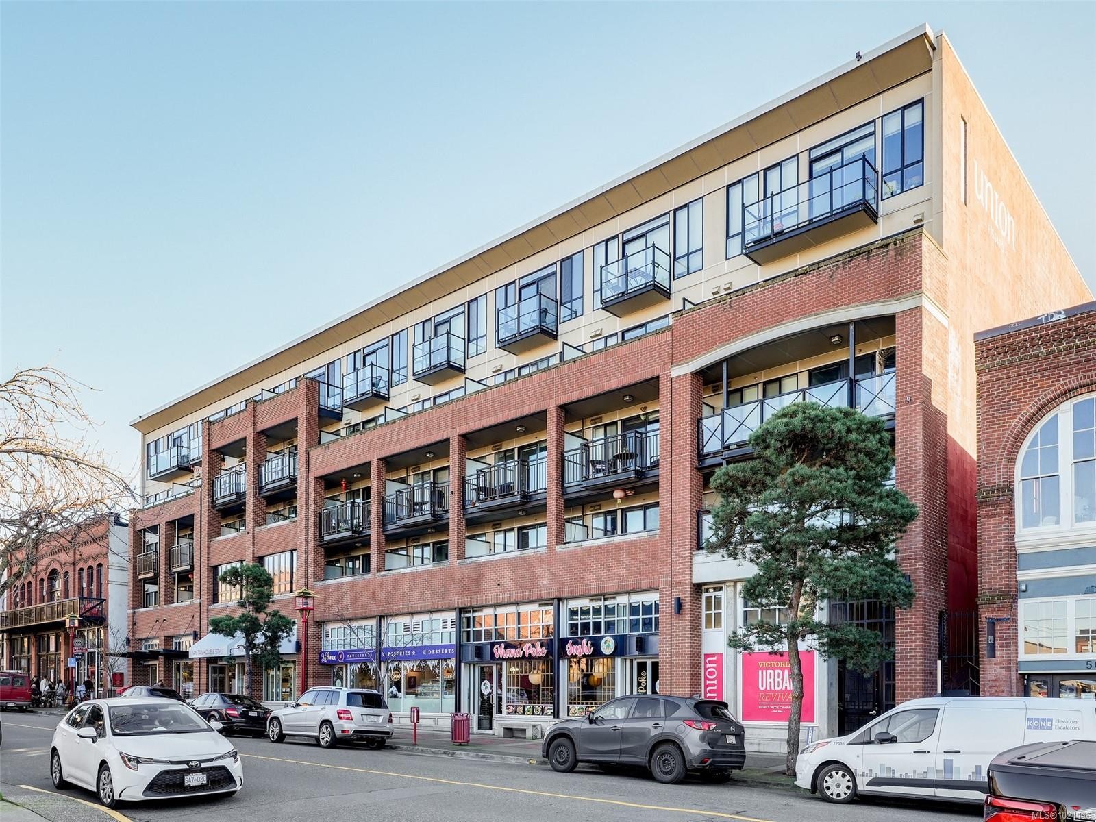 305-517 Fisgard St, Victoria, BC - Outdoor
