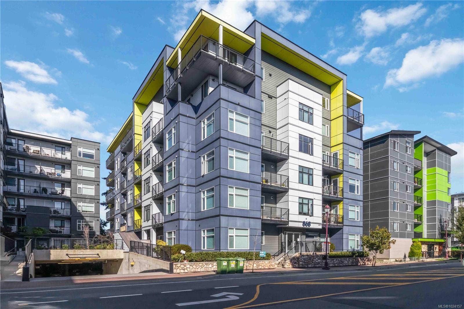 602-868 Orono Ave, Langford, BC - Outdoor