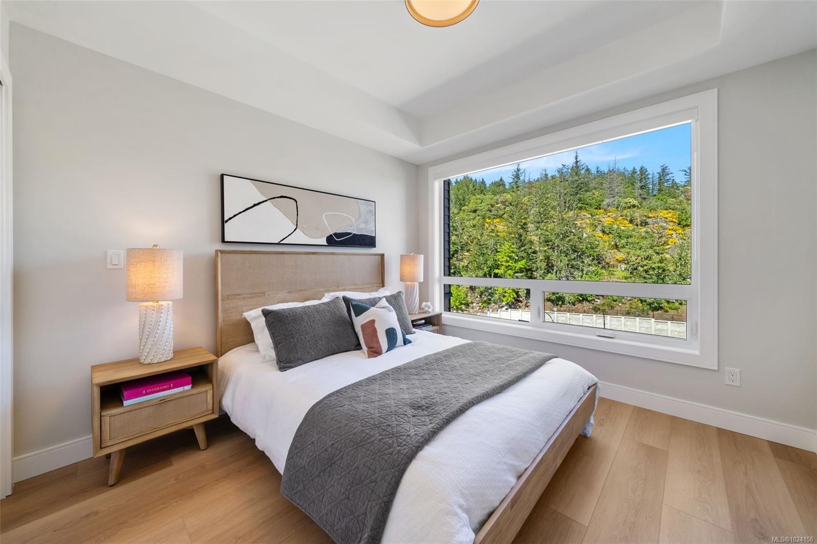 508-1810 Selenite Pl, Langford, BC - Indoor Photo Showing Bedroom