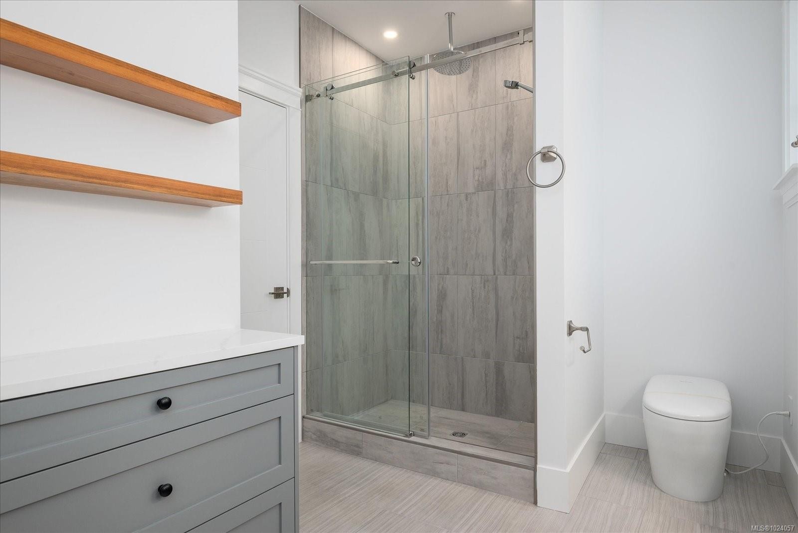 4684 Ambience Dr, Nanaimo, BC