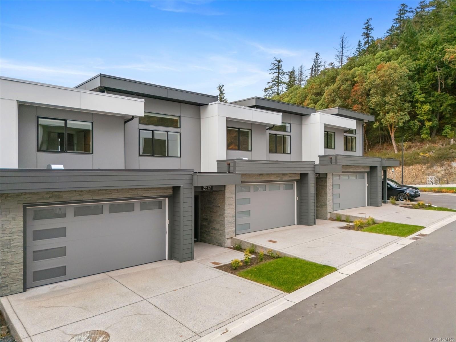 2510 Bronzite Pl, Langford, BC