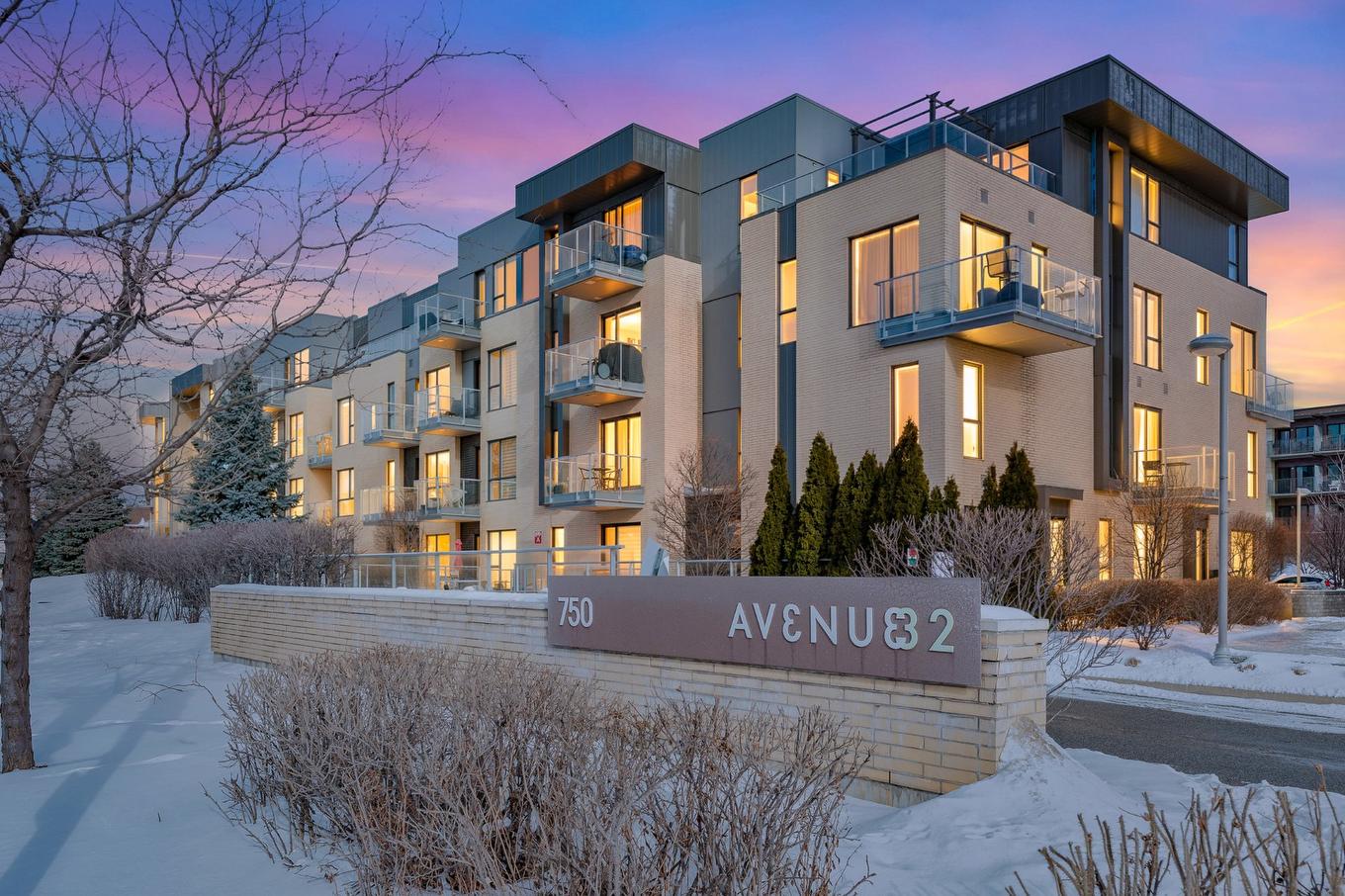 Overall view - 219-750 32E Avenue, Montréal (Lachine), QC - Outdoor With Facade