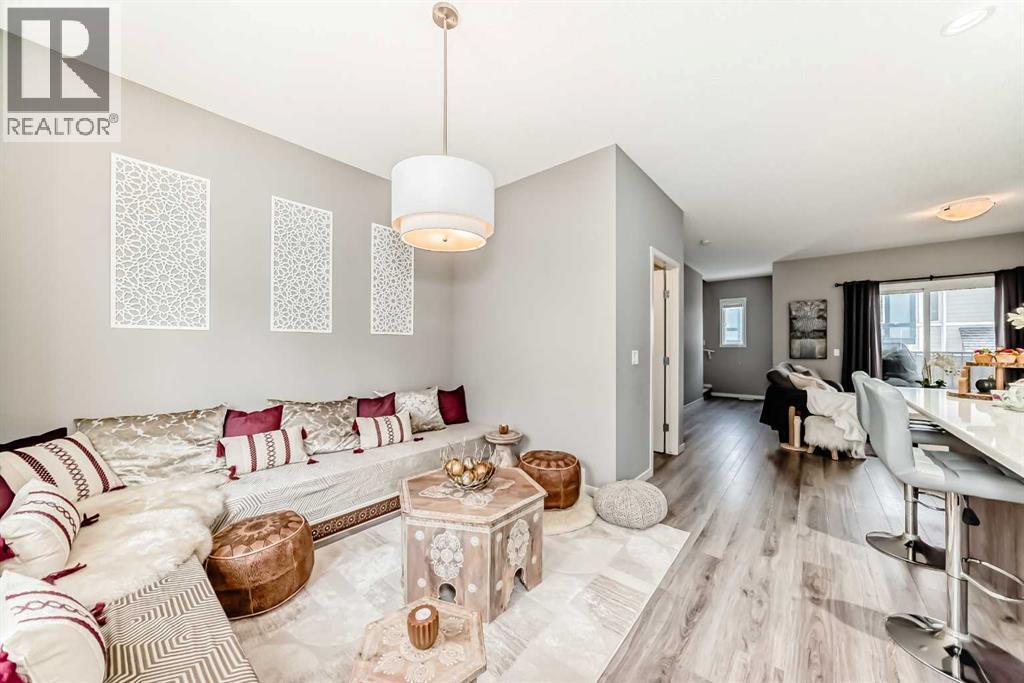 309 Nolanlake Villas Nw, Calgary, AB - Indoor Photo Showing Living Room