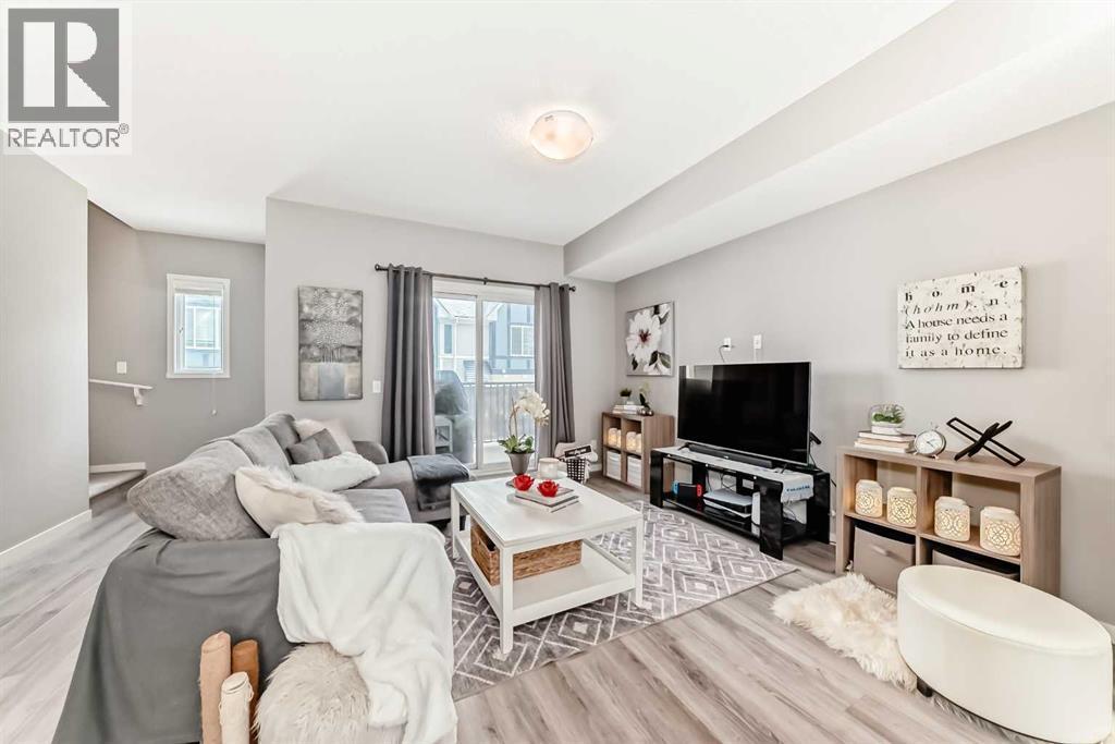 309 Nolanlake Villas Nw, Calgary, AB - Indoor Photo Showing Living Room