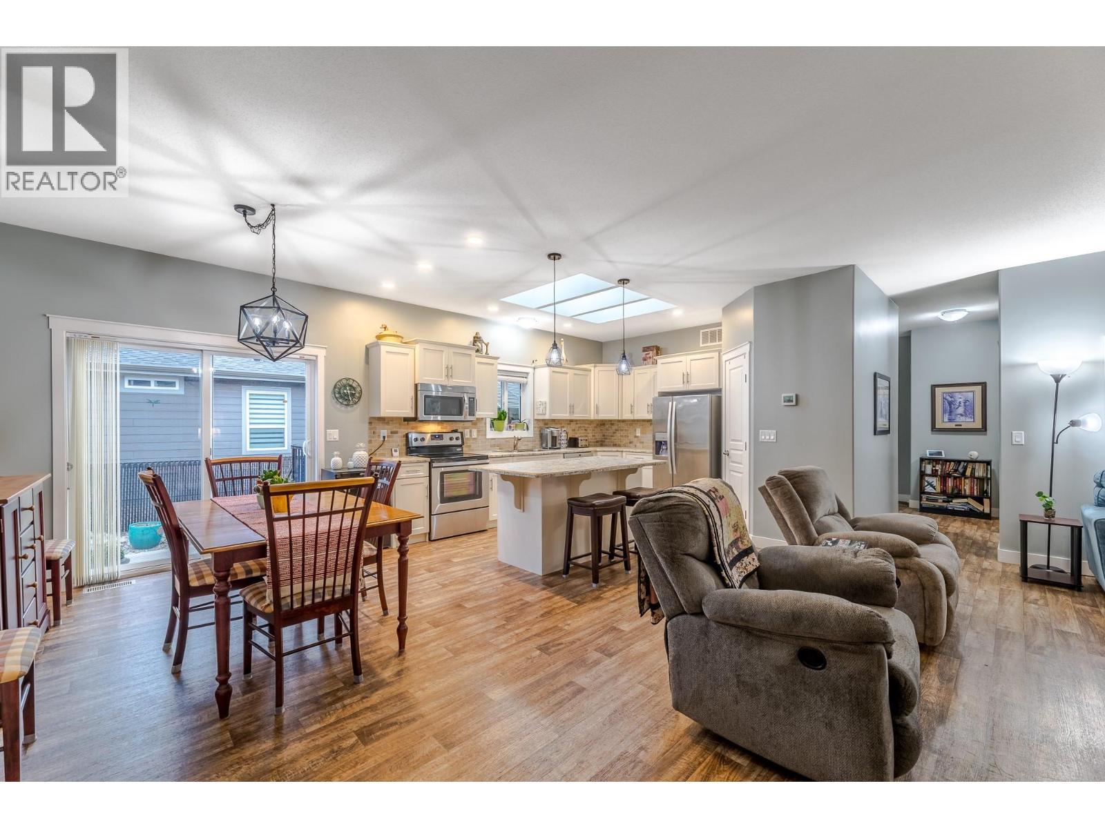 8300 Gallagher Lake Frontage Road Unit# 85, Oliver, BC