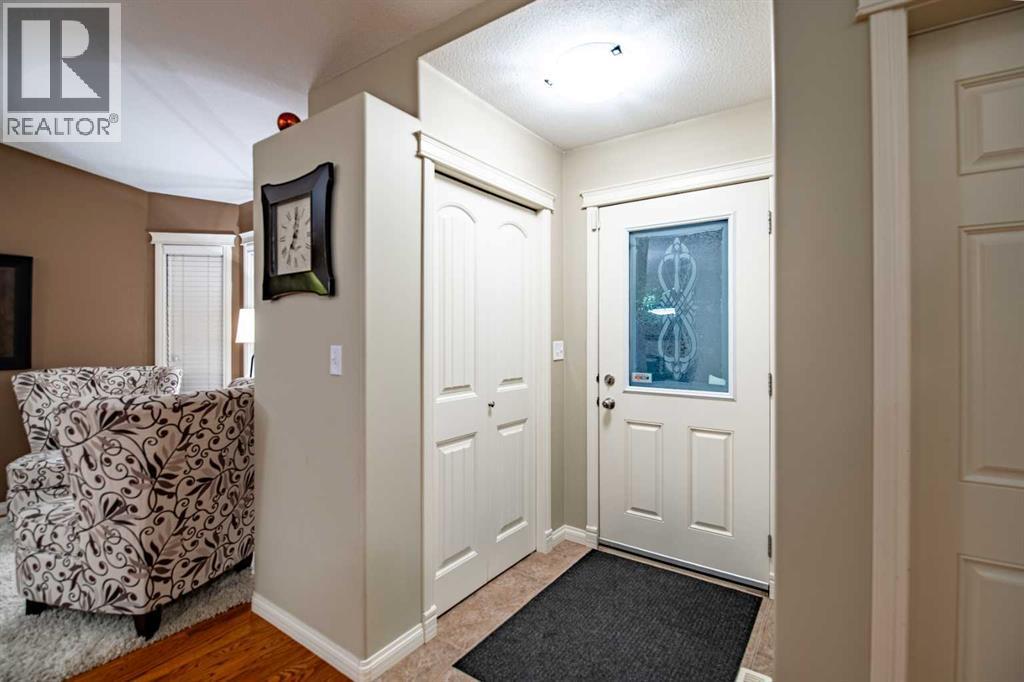 261 Jenner Crescent, Red Deer, AB - Indoor Photo Showing Other Room