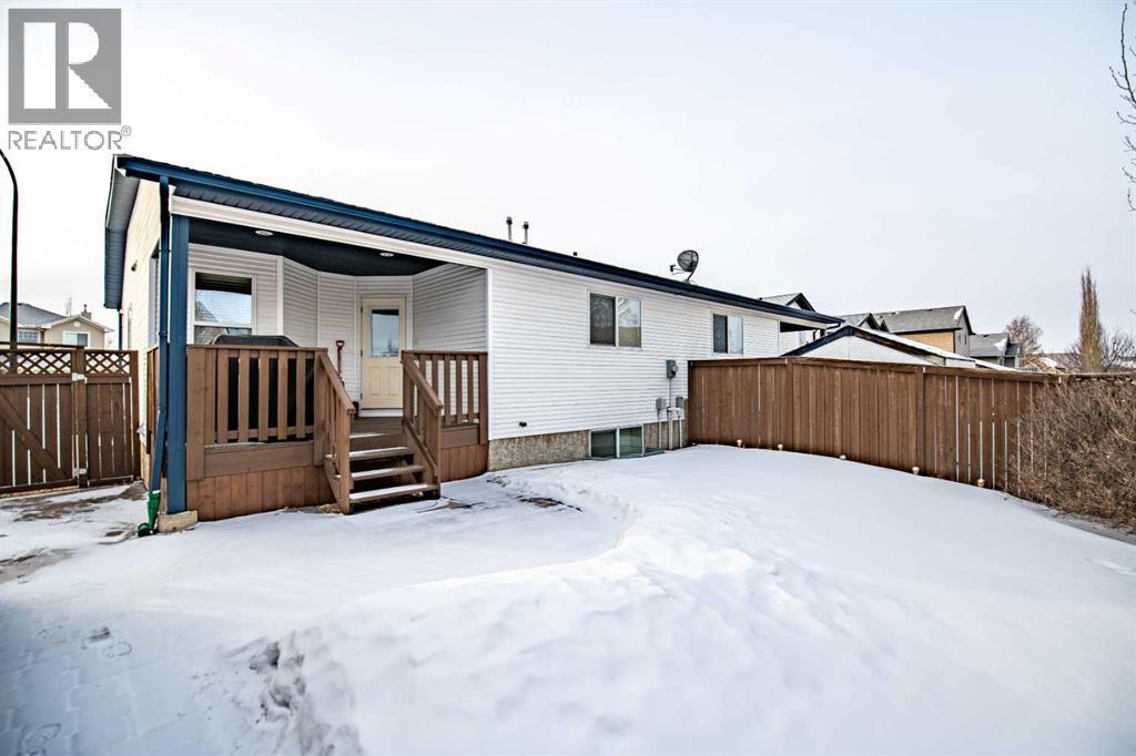 261 Jenner Crescent, Red Deer, AB - Outdoor With Exterior