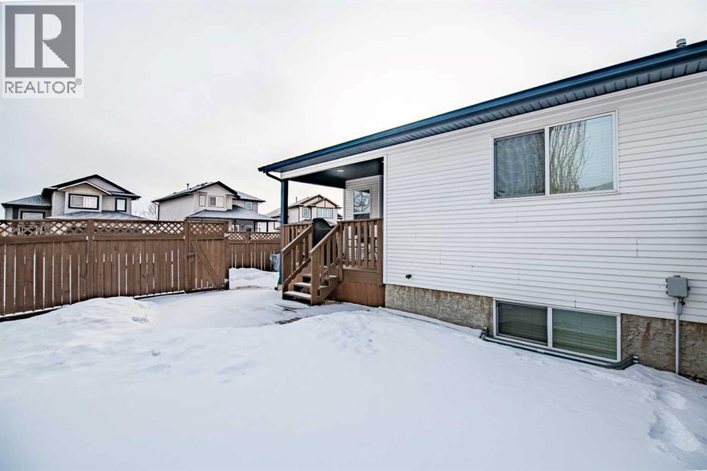 261 Jenner Crescent, Red Deer, AB - Outdoor With Exterior