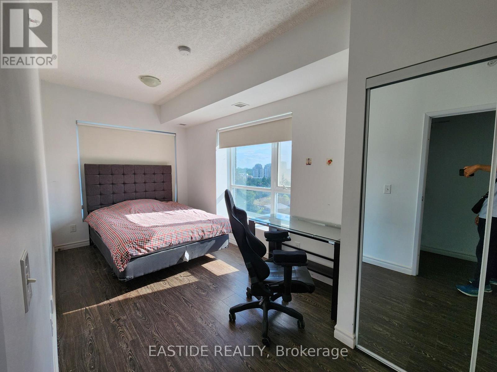1805 - 158 King Street N, Waterloo, ON - Indoor Photo Showing Bedroom