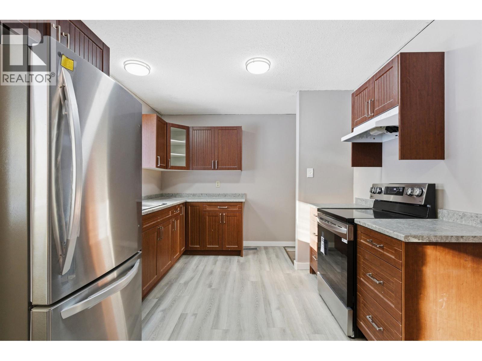 1012 Conrad Crescent, Williams Lake, BC - Indoor Photo Showing Kitchen