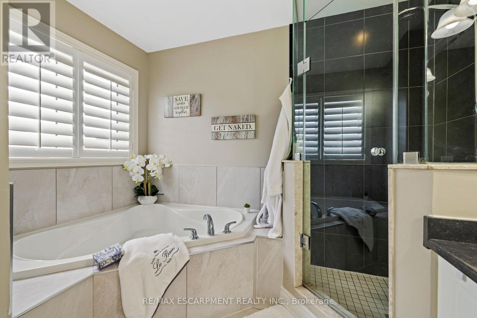 114 Chaumont Drive, Hamilton, ON - Indoor