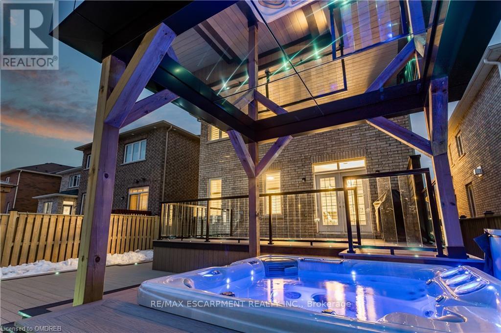 114 Chaumont Drive, Hamilton, ON - Outdoor With Deck Patio Veranda With Exterior