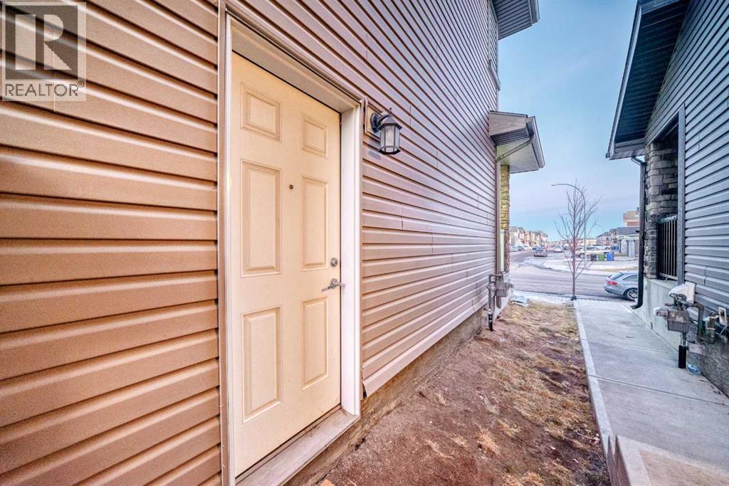 10097 46 Street Ne, Calgary, AB - Outdoor With Exterior