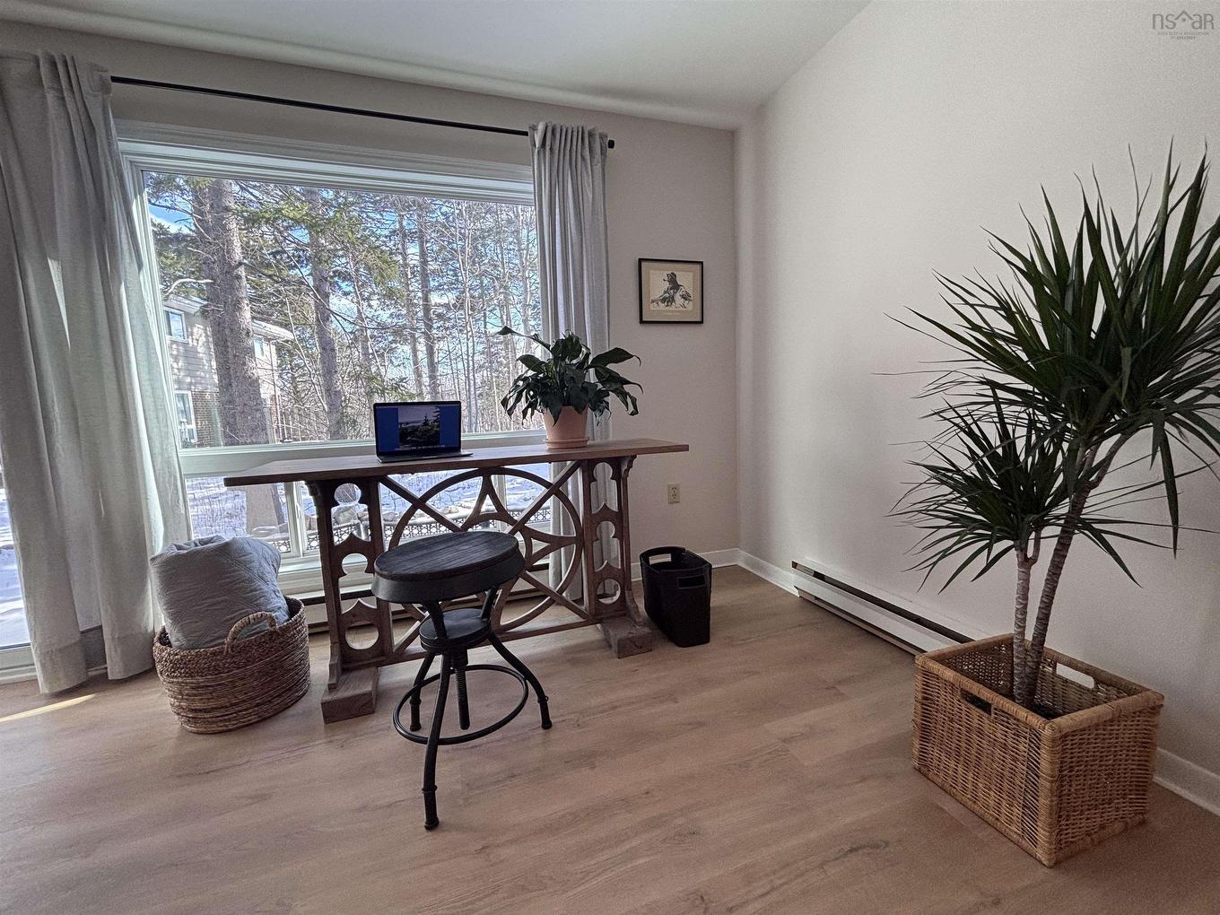 10 10 Stoneybrook Court, Clayton Park, NS