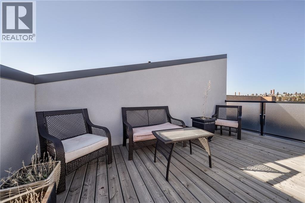 rooftop patio - 1029 1 Avenue Ne, Calgary, AB - Outdoor With Deck Patio Veranda With Exterior