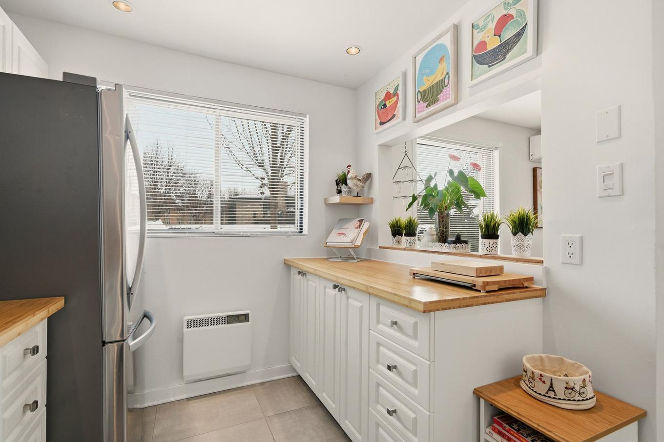 Cuisine - 107-600 Rue Des Tilleuls, Saint-Bruno-De-Montarville, QC - Indoor