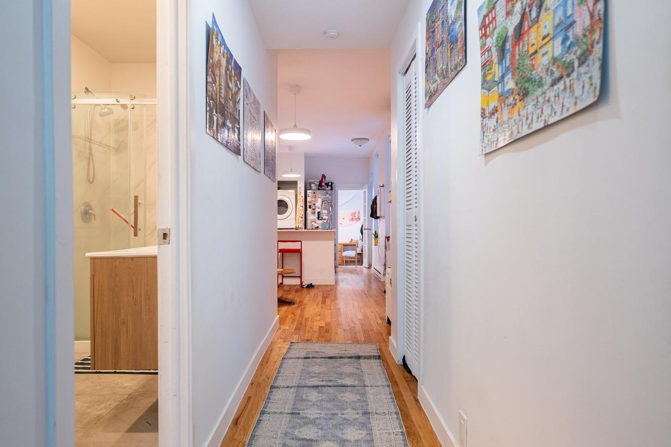 Corridor - 1715 Rue Sanguinet, Montréal (Ville-Marie), QC - Indoor Photo Showing Other Room